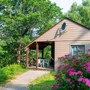 https://camping-de-la-vernhe.midi-pyreneeshotels.com